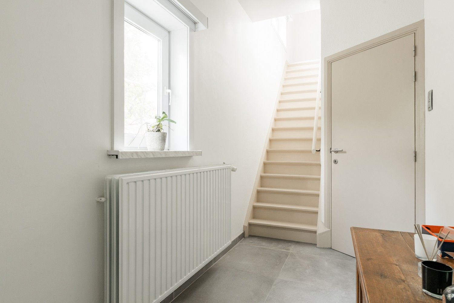 Charmante en instapklare woning met 2 slaapkamers in hartje Hamont foto 2