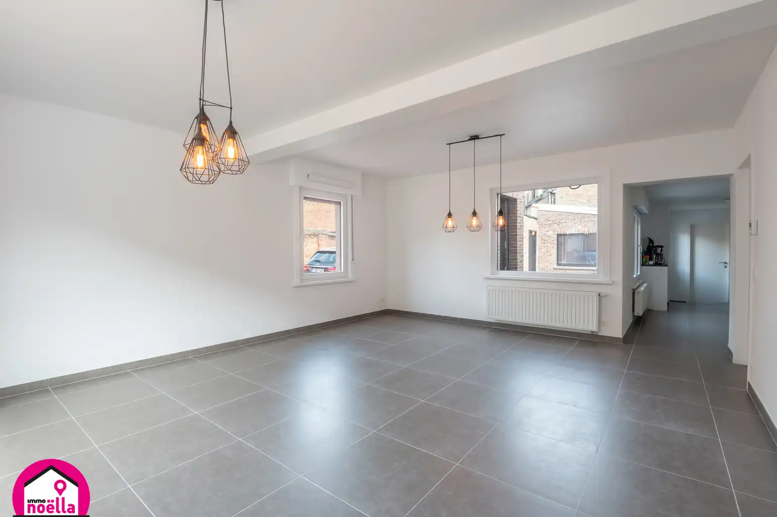 Half open bebouwing met garage en berging foto 26