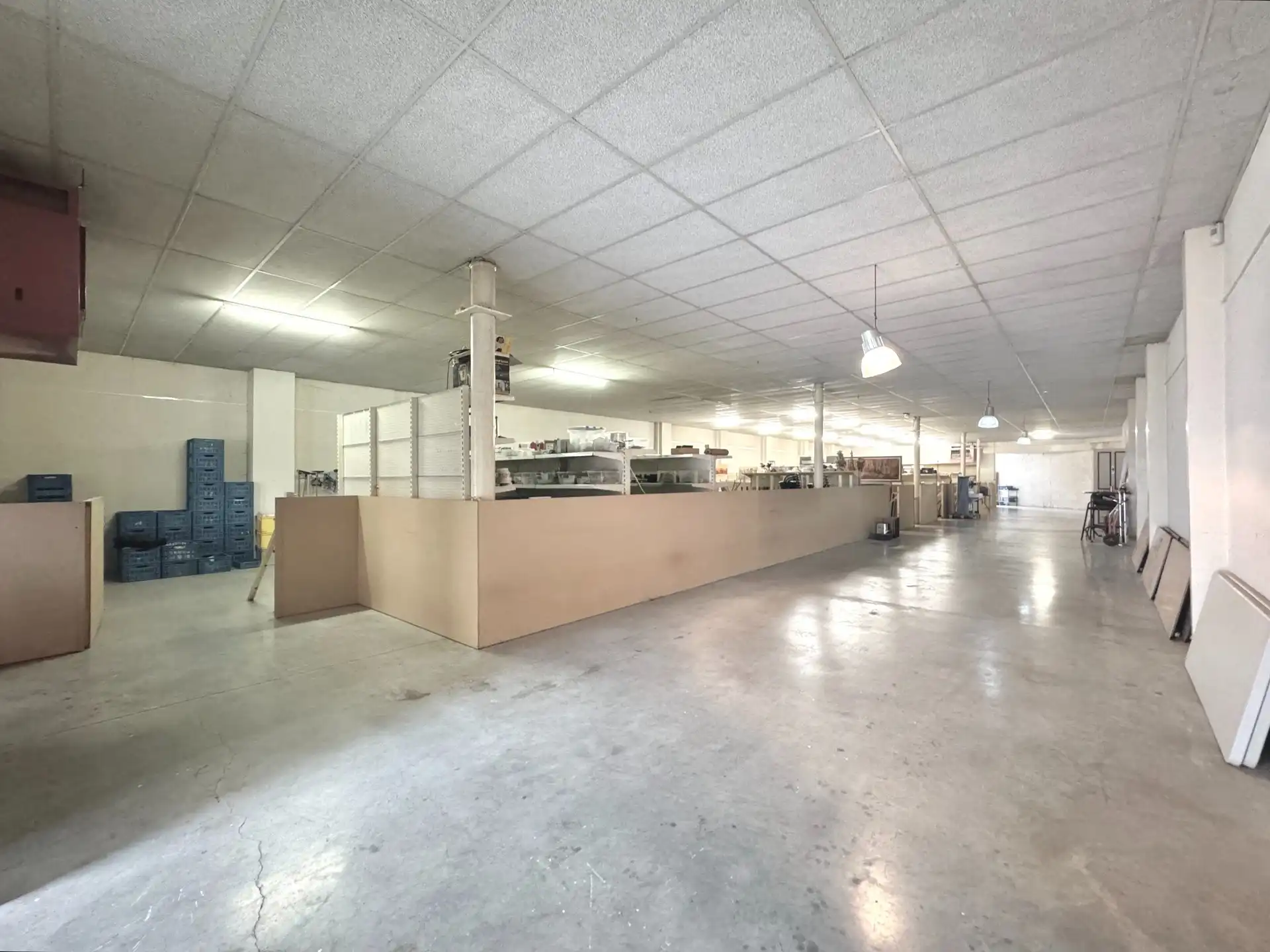 MAGAZIJN OP 683 M² foto 3