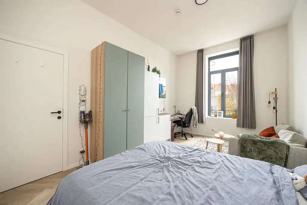 volledig gerenoveerd studentenpand met 9 hoogwaardige kamers foto 2