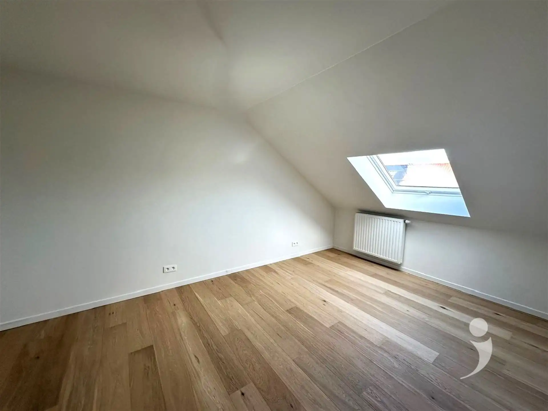 Knap vernieuwbouwappartement foto 11
