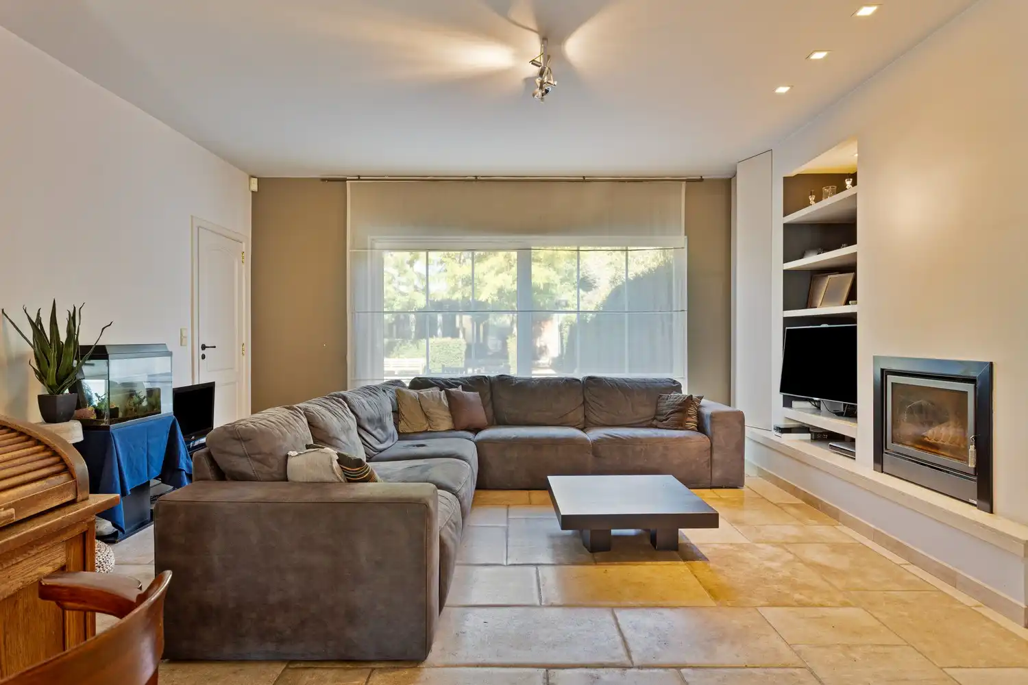 Ruime instapklare halfopen bebouwing op 433m² te Mortsel foto 5