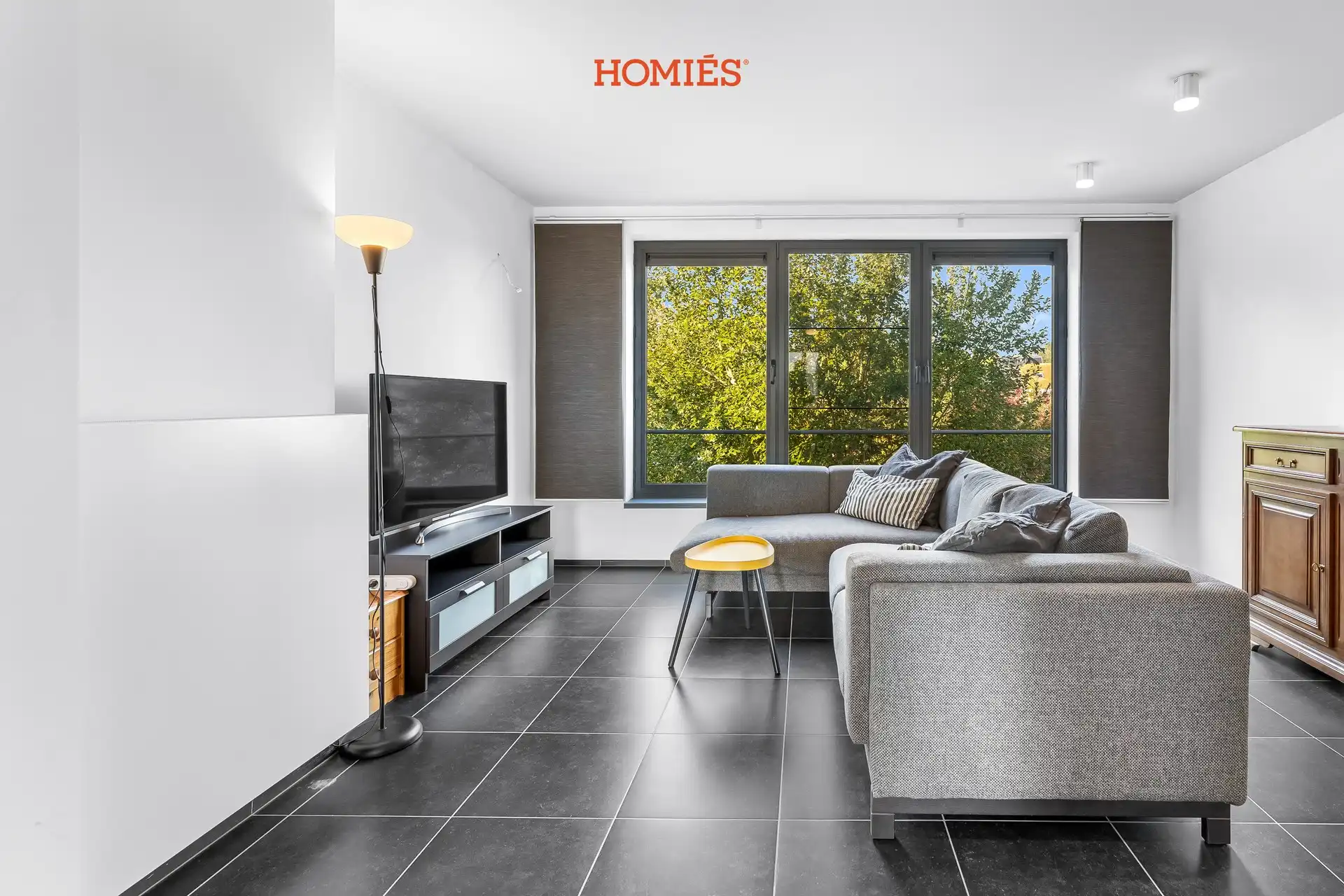 Ruim duplexappartement met zonnige leefruimte in Heverlee foto {{pictureIndex}}
