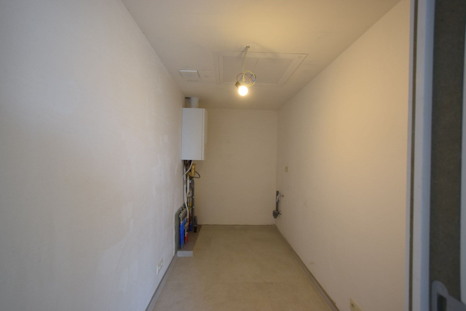 NIEUWBOUWAPPARTEMENT MET TWEE SLAAPKAMERS EN TERRAS foto 8