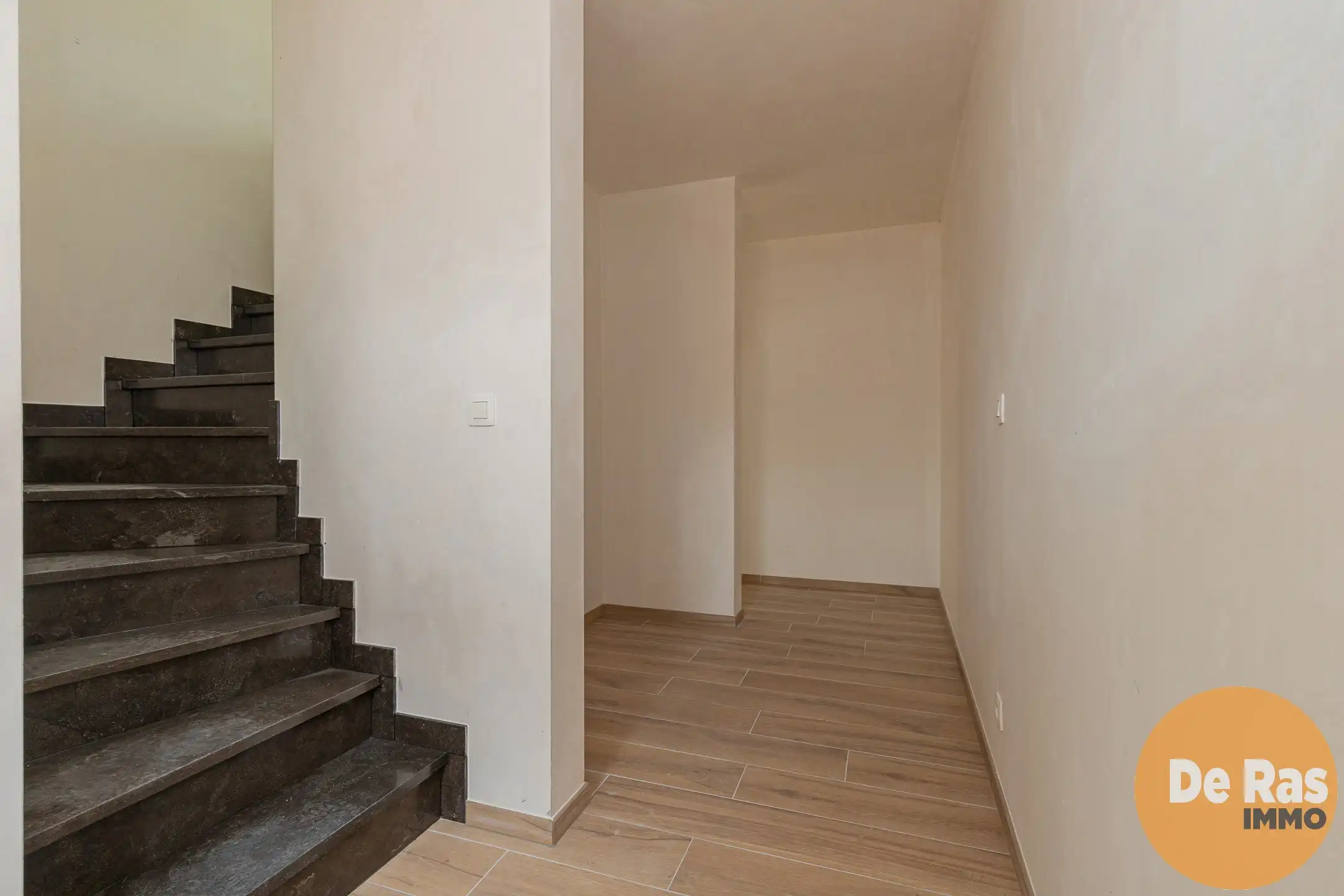 STEENHUIZE - Prachtige pastorijwoning (6% BTW mogelijk !) foto 18