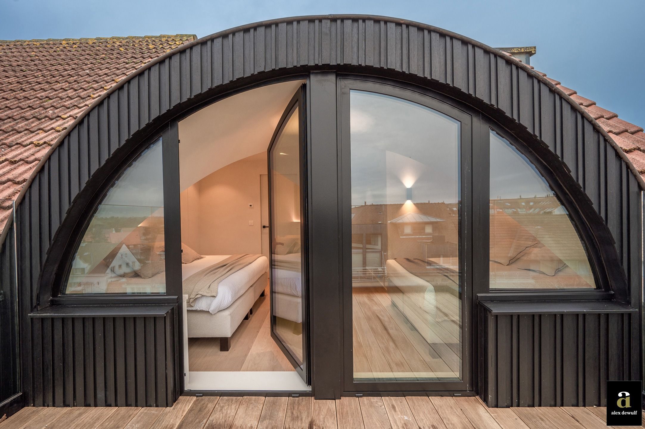 Exclusief gerenoveerd penthouse met panoramisch uitzicht [Piers De Raveschootlaan - Knokke Centrum]. foto 16