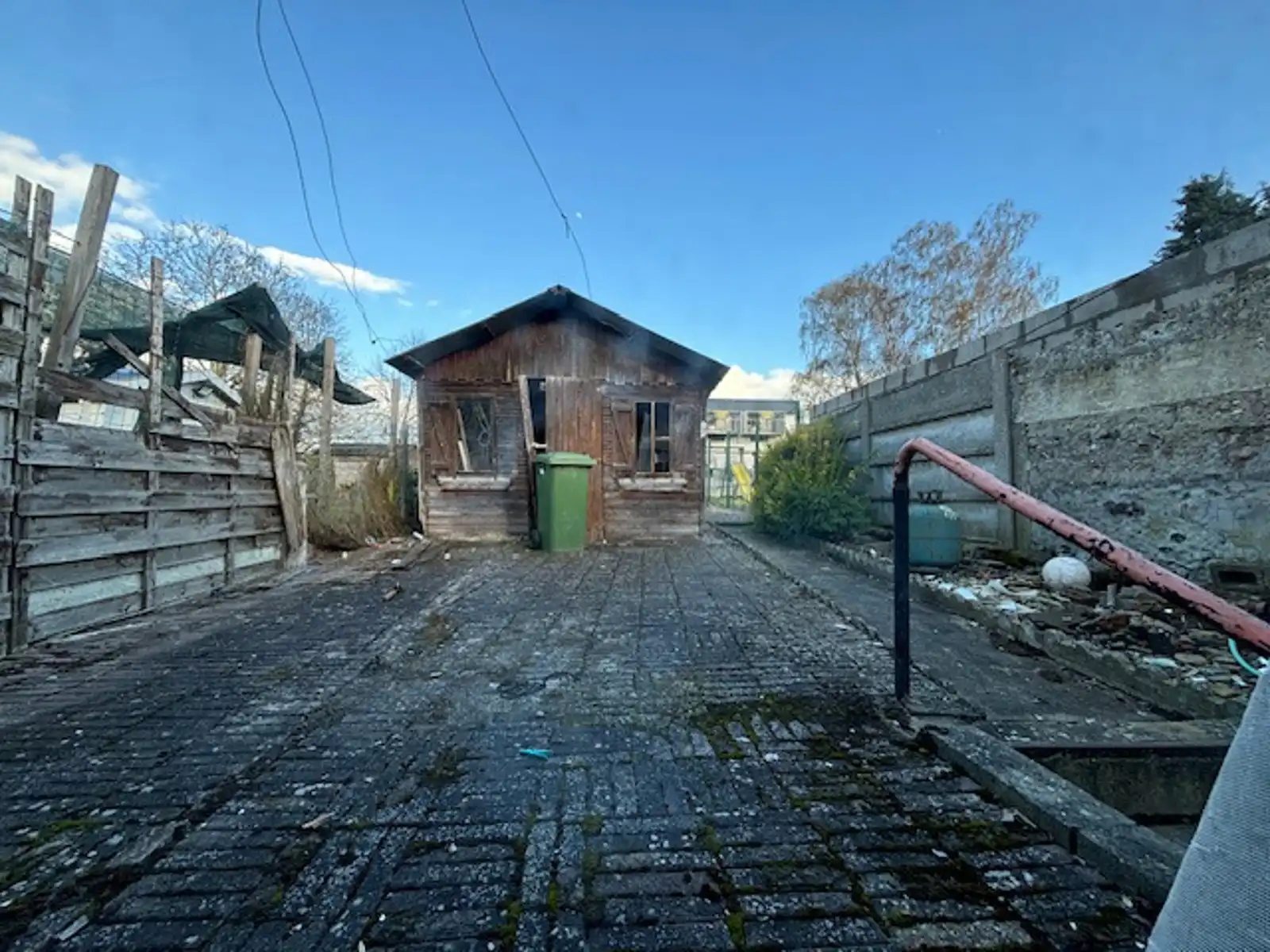 Rijwoning met zij- en achteringang te Gingelom foto 11