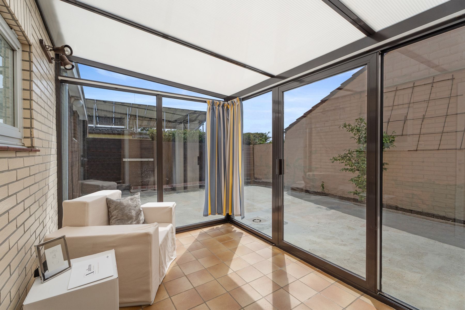 Woning met 4 slaapkamers en garage foto 10