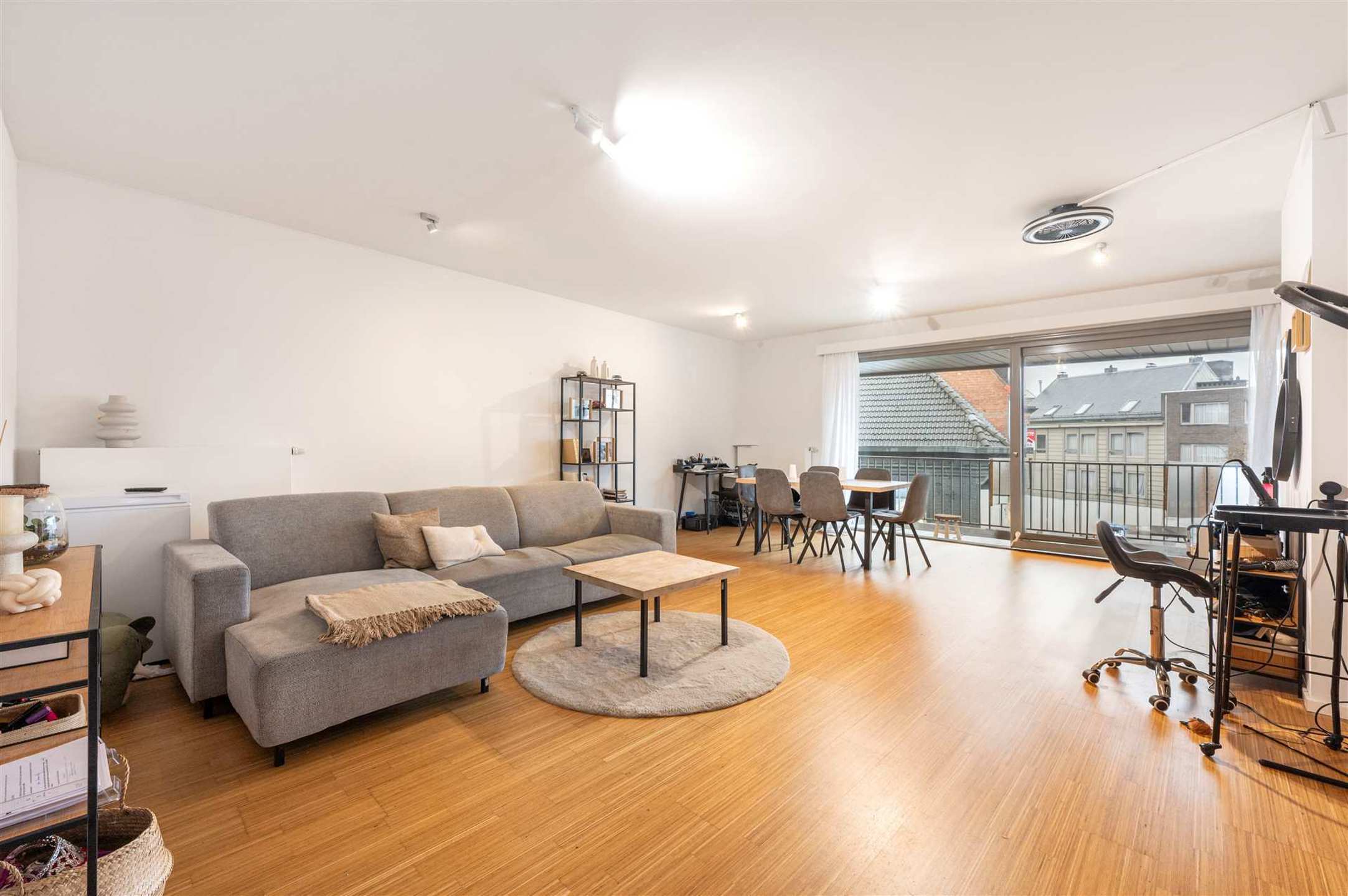 Modern & trendy appartement incl. garage foto 18