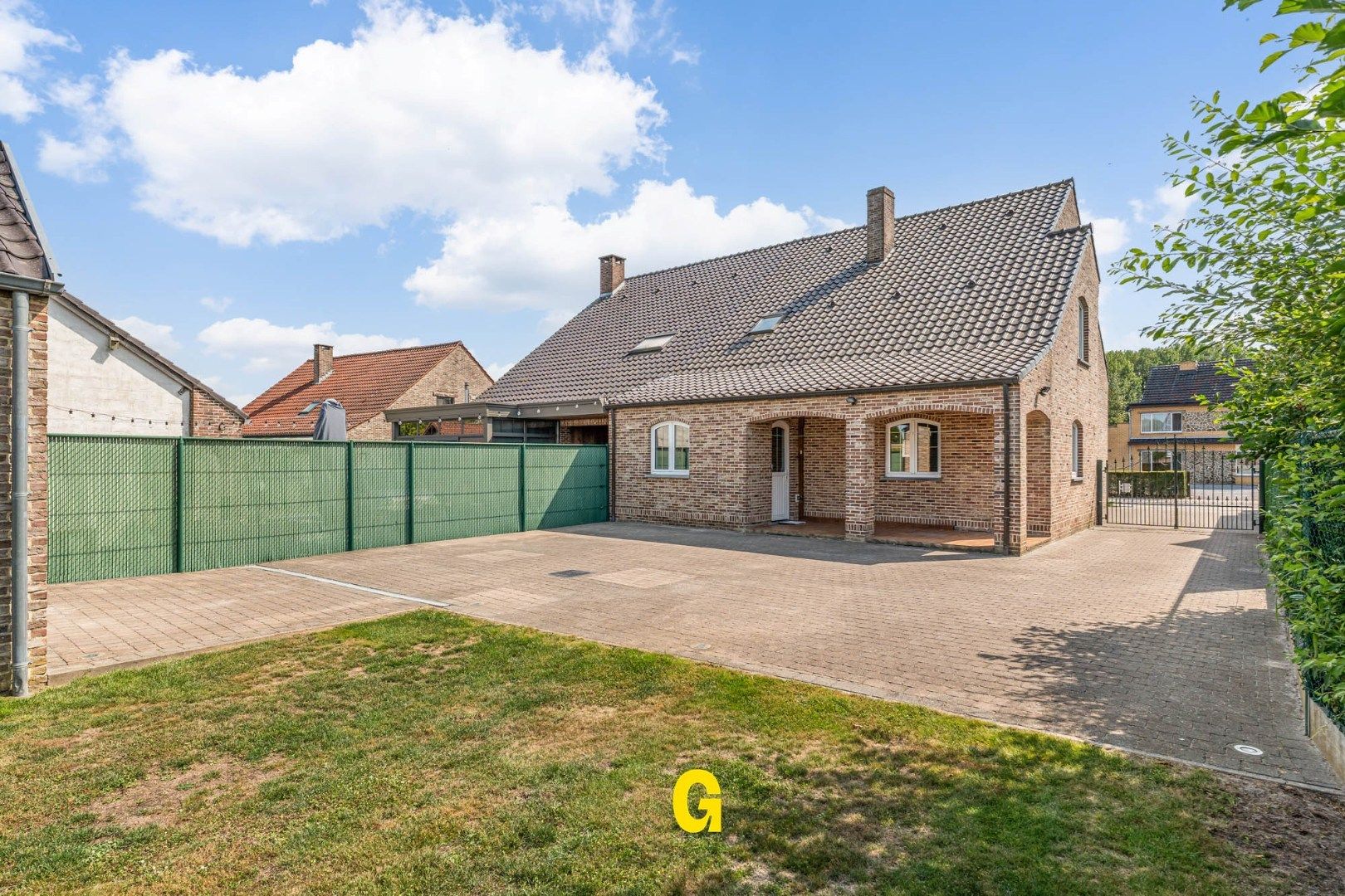 Verzorgde half-vrijstaande woning van degelijke kwaliteit, in een doodlopende kindvriendelijke straat in het mooie Romershoven foto 30