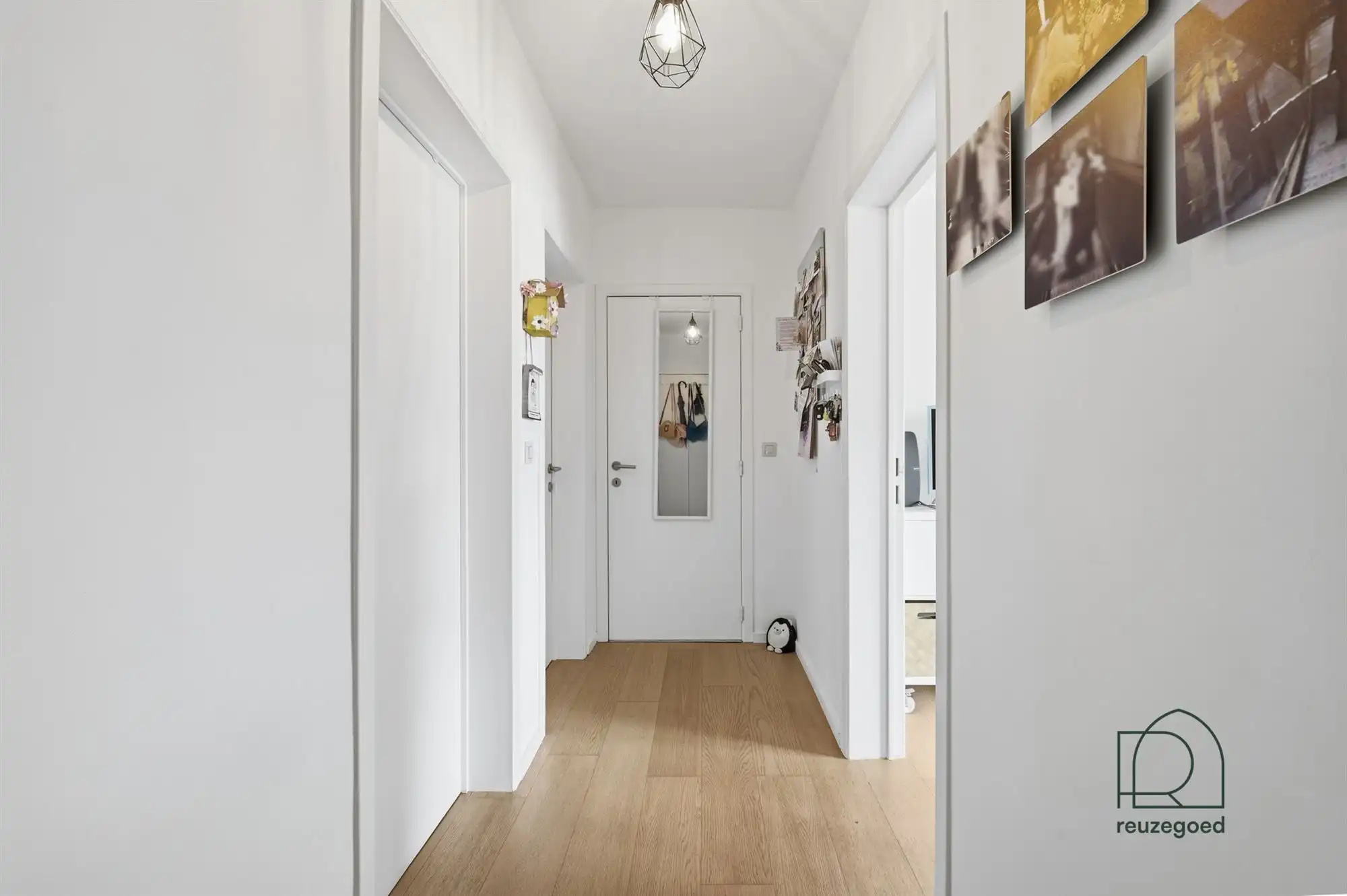 Leuk modern appartement met twee slaapkamers dichtbij centrum Mechelen foto 11