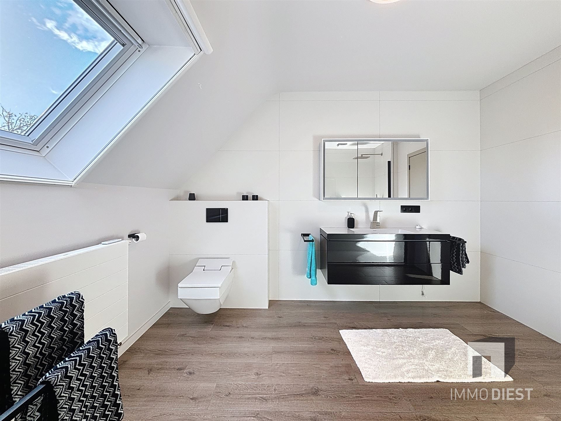 Villa met 5 slpk op 74,11are en zuidgerichte tuin foto 43