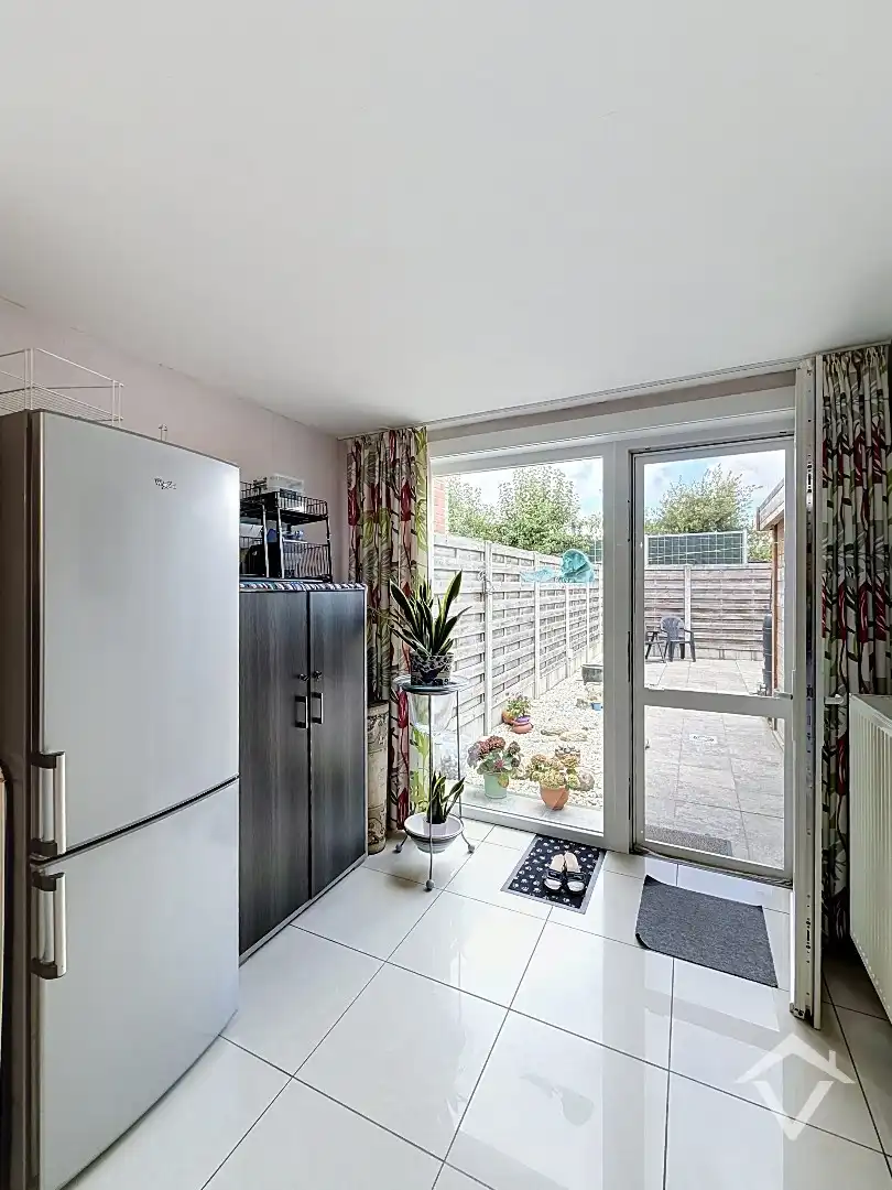 Instapklare woning met twee slaapkamers en terrastuin op één uiterst centrale ligging te Roeselare foto 10