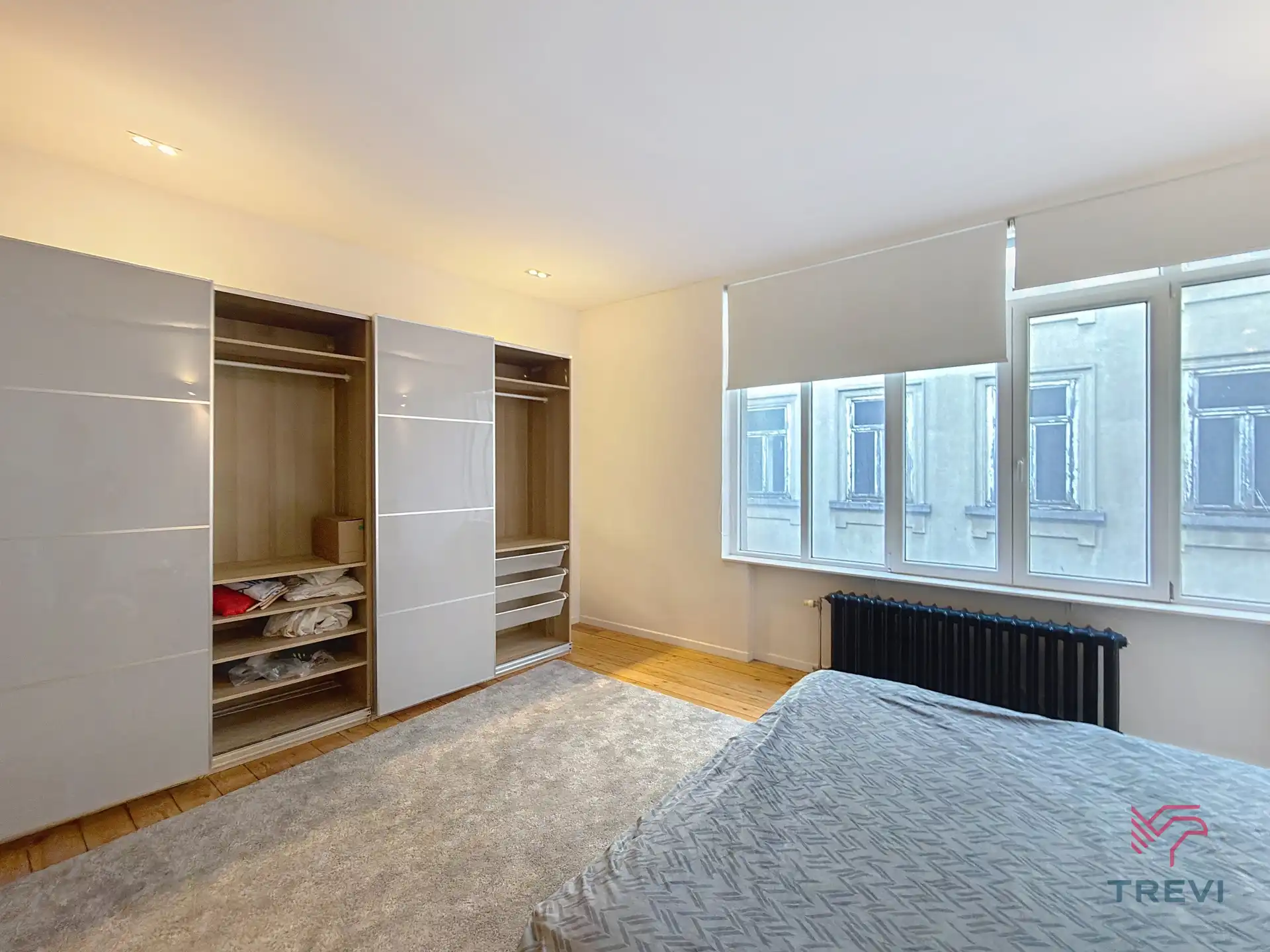 2 slaapkamer appartement in het centrum van Brussel foto 12