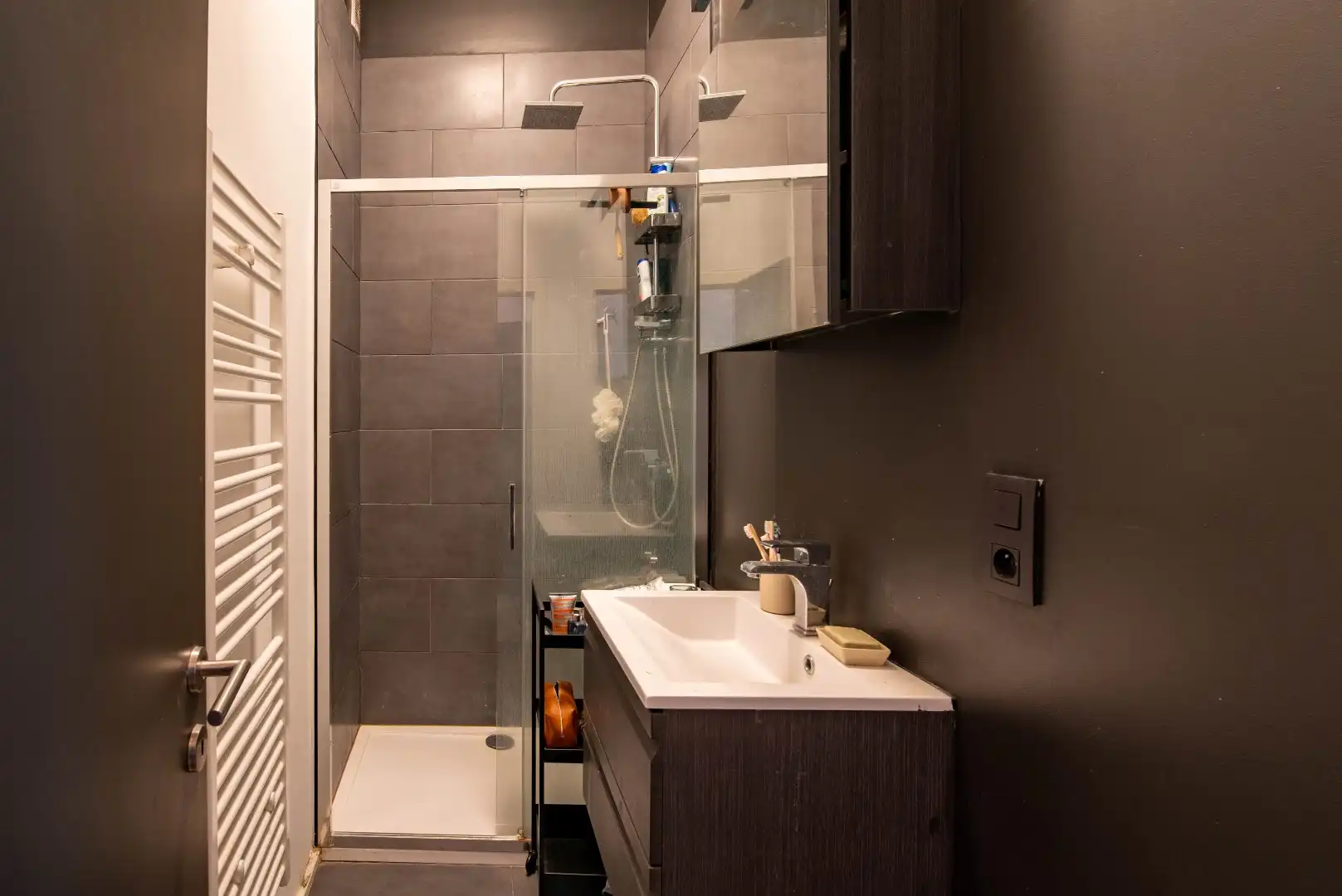 Super leuk 2 slaapkamer appartement op centrale ligging! foto 15