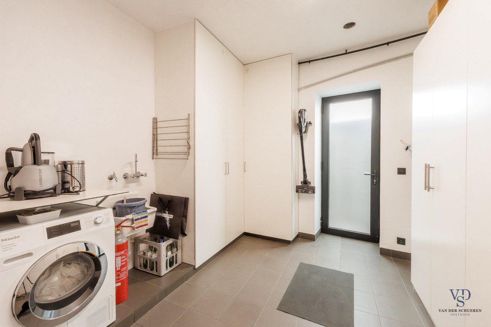 Moderne, energiezuinige (EPC label A) vernieuwbouw foto 23