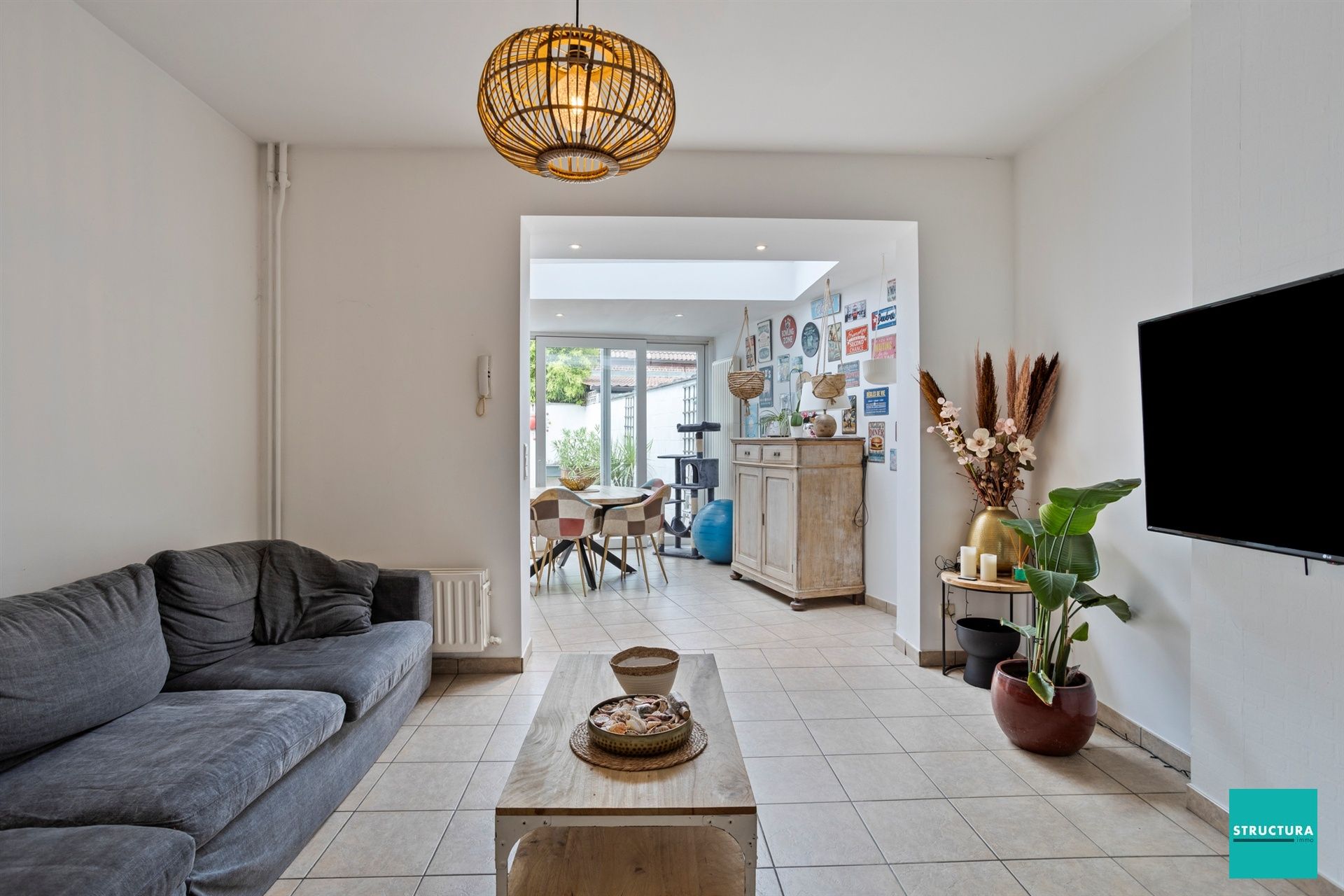 Instapklare rijwoning met stadskoer in hartje Merchtem foto 8