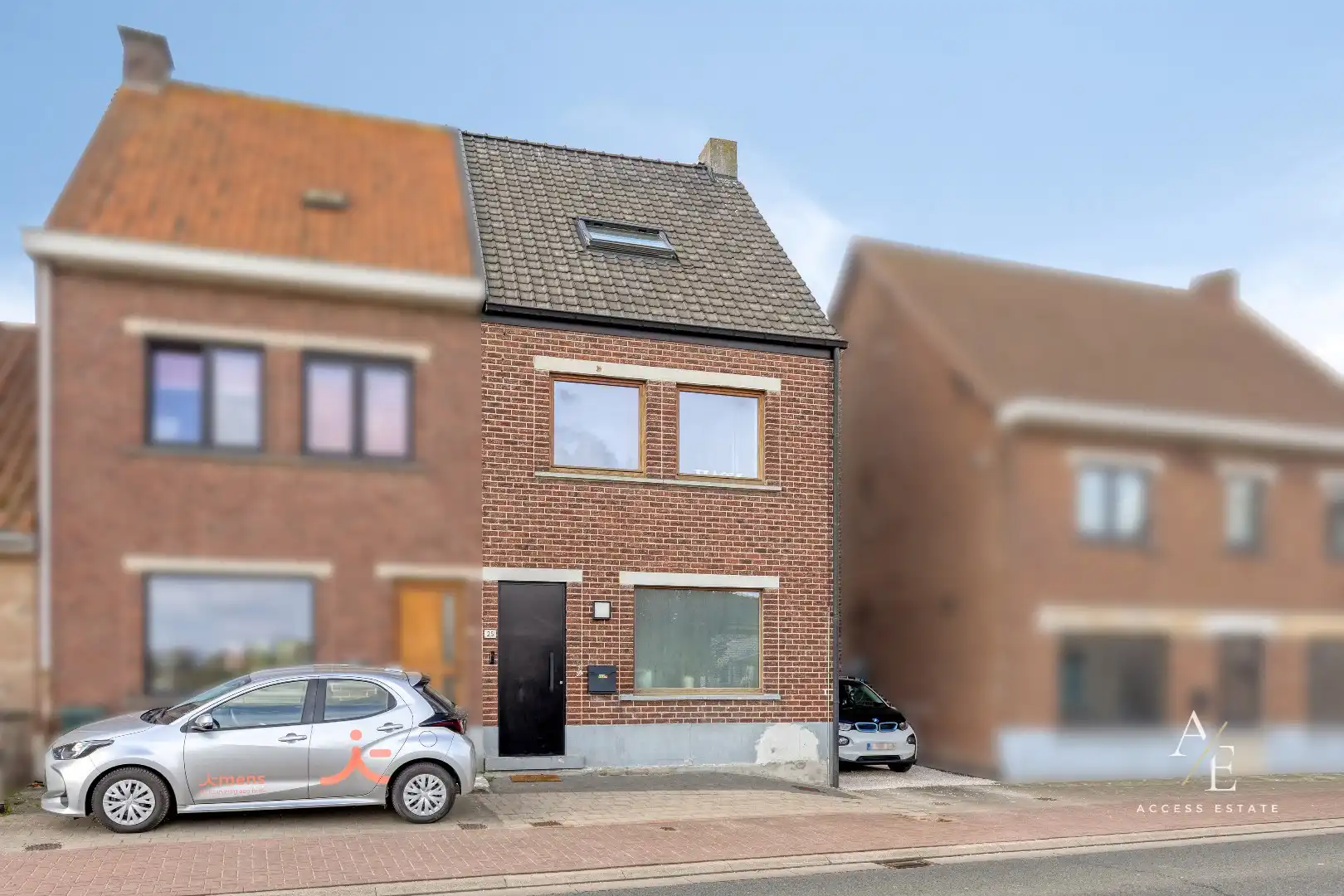 MEILEGEM - Instapklare energiezuinige woning met leuke tuin foto {{pictureIndex}}