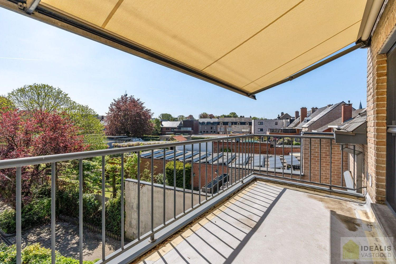 DEALIS VASTGOED – INSTAPKLAAR APPARTEMENT MET 2 SLAAPKAMERS, LICHTRIJKE LEEFRUIMTE, BADKAMER, GOED UITGERUSTE KEUKEN, GARAGEBOX EN AUTOSTAANPLAATS OP EEN UITERST GUNSTIGE LOCATIE AAN DE RAND VAN HET CENTRUM VAN PELT! foto 15