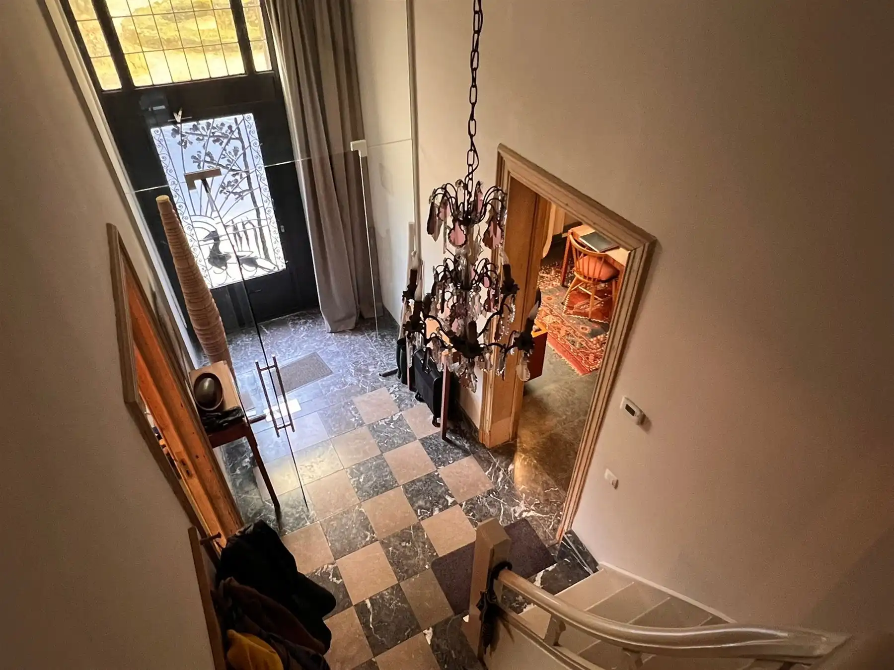 Karaktervol gerenoveerd burgerhuis met atelier foto 7