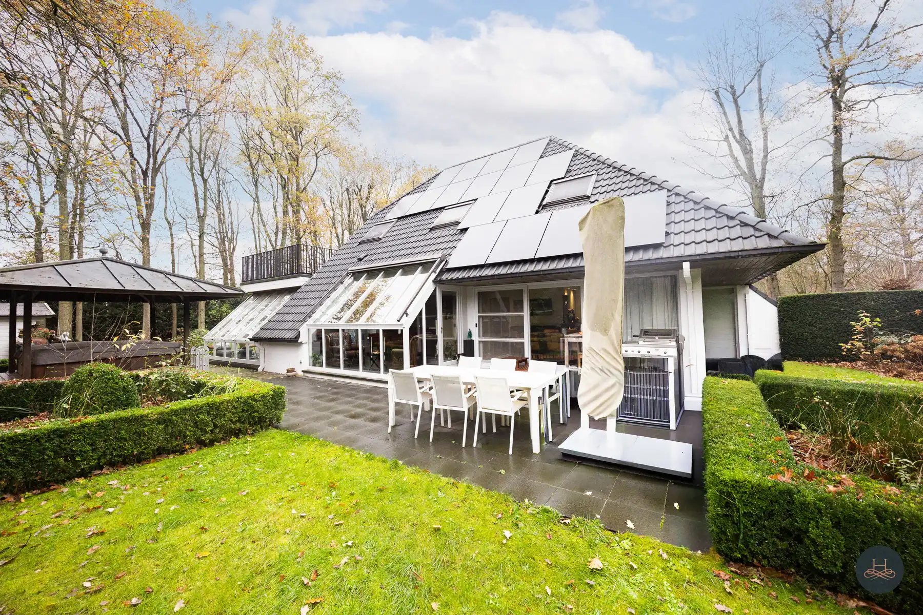 Functionele villa te koop met prachtige bomen op toplocatie foto 29