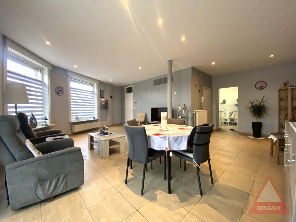 Roeselare – Gelijkvloers appartement met garage en directe toegang foto 6