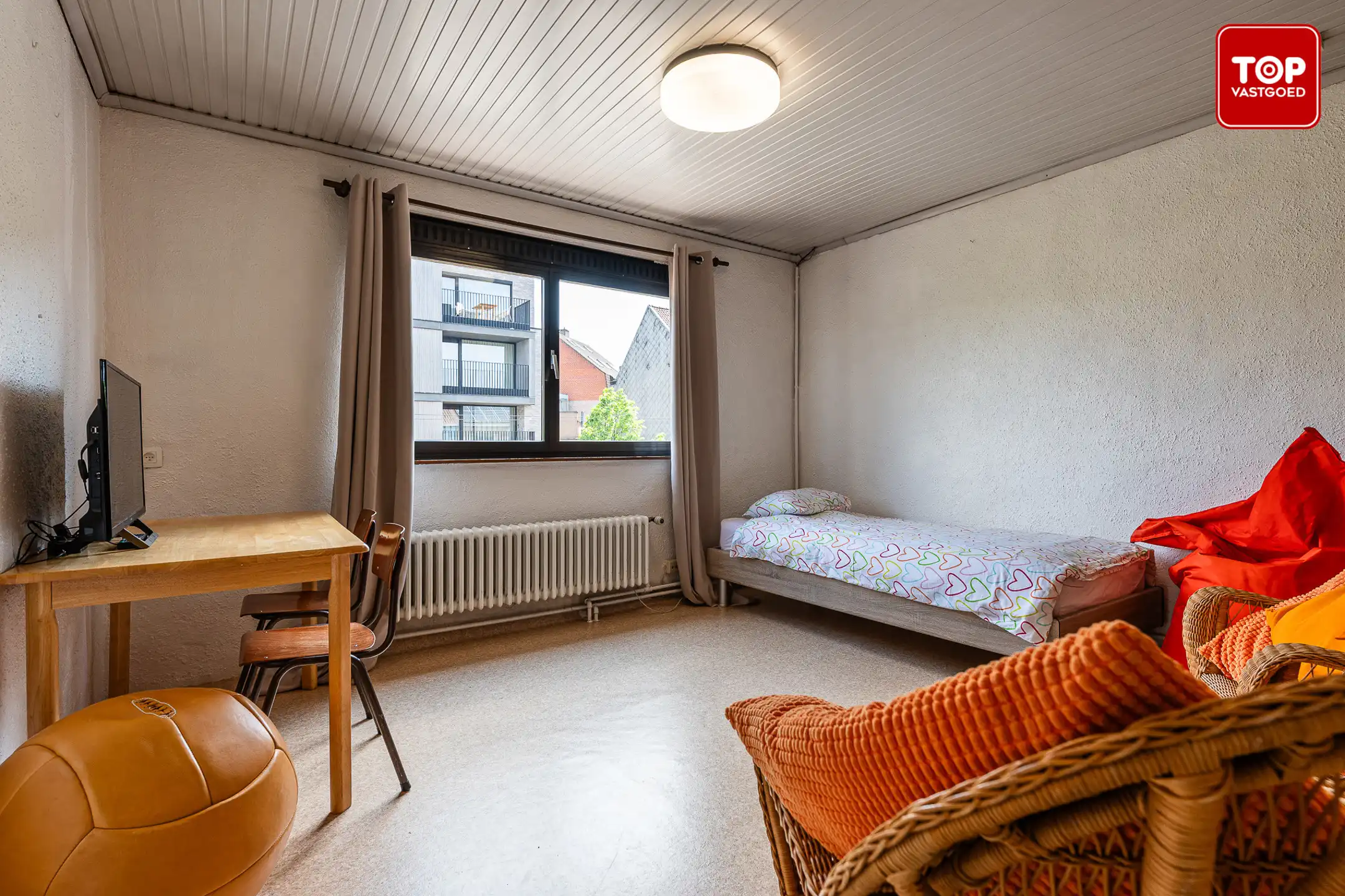 Charmante woning op TOP ligging met 4 slaapkamers en prachtige tuin foto 17
