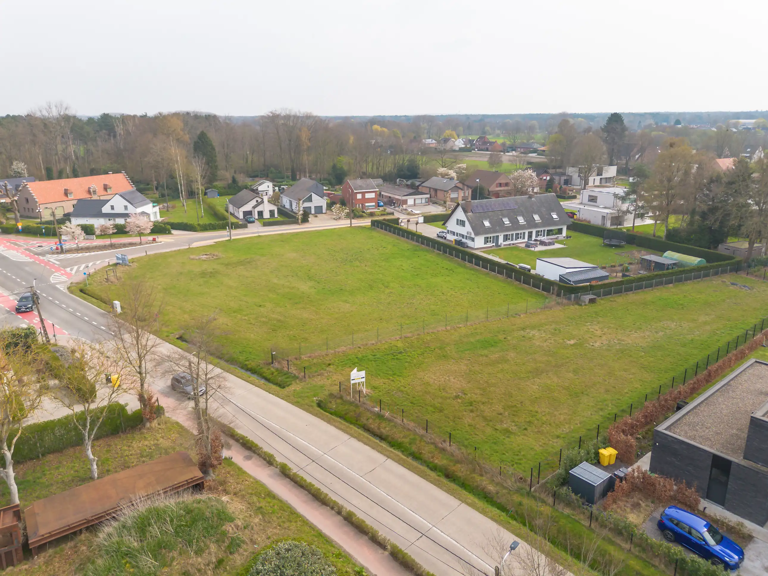 Ruime bouwgrond van 18 are in groene omgeving te Rijmenam foto 6