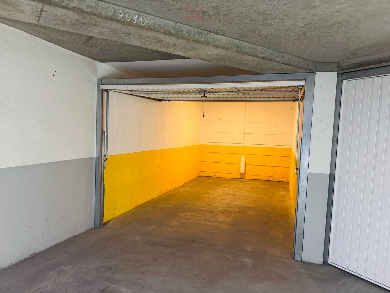 Gesloten garagebox onder het Stübbenpark in Duinbergen foto 4