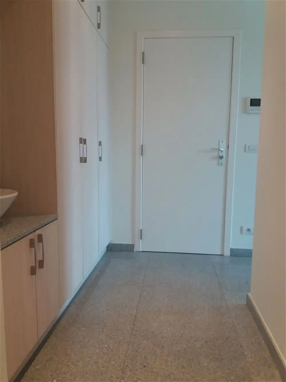 Ruim appartement met terras foto 3