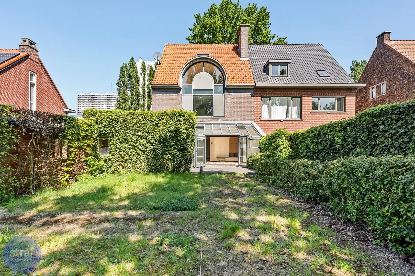 Ruim (en ook groot) huis op Linkeroever&nbsp;met praktijkruimte/ studio foto 5