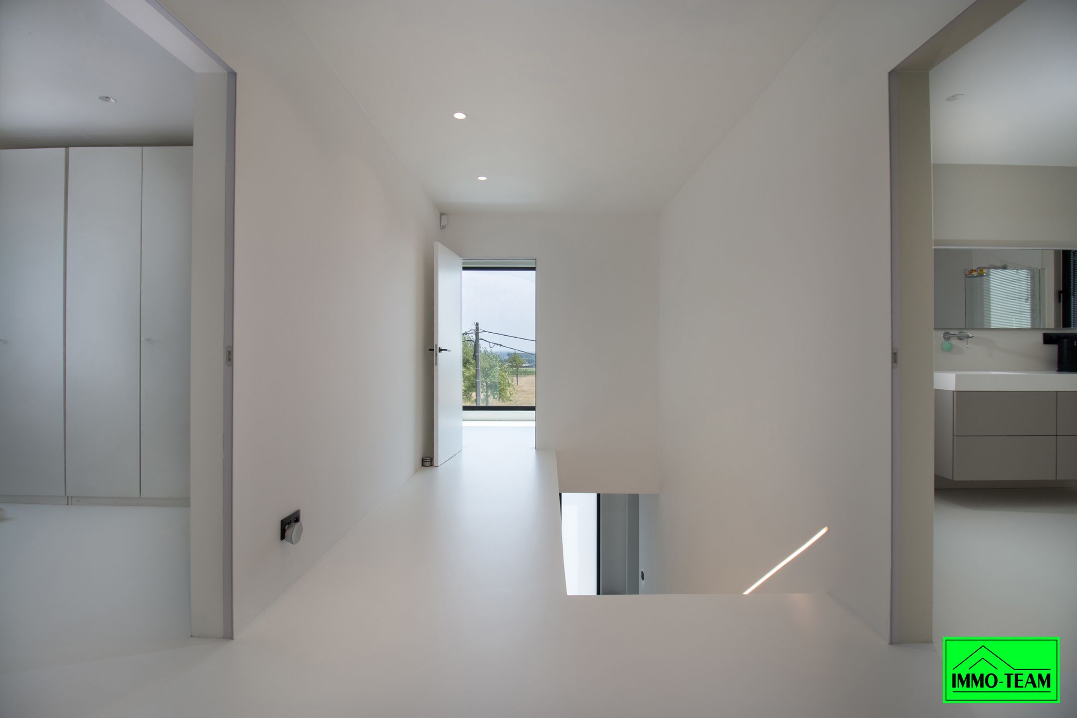Strakke architectuur,  instapklaar wonen op topniveau foto 10