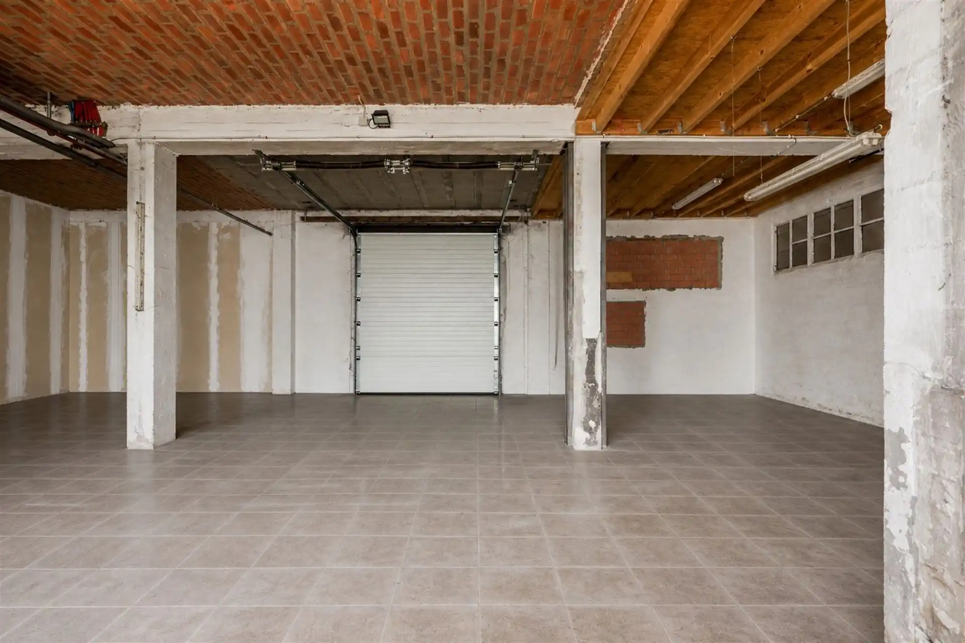 Uitzonderlijk handelspand met veelzijdige mogelijkheden nabij centrum Mechelen foto 8