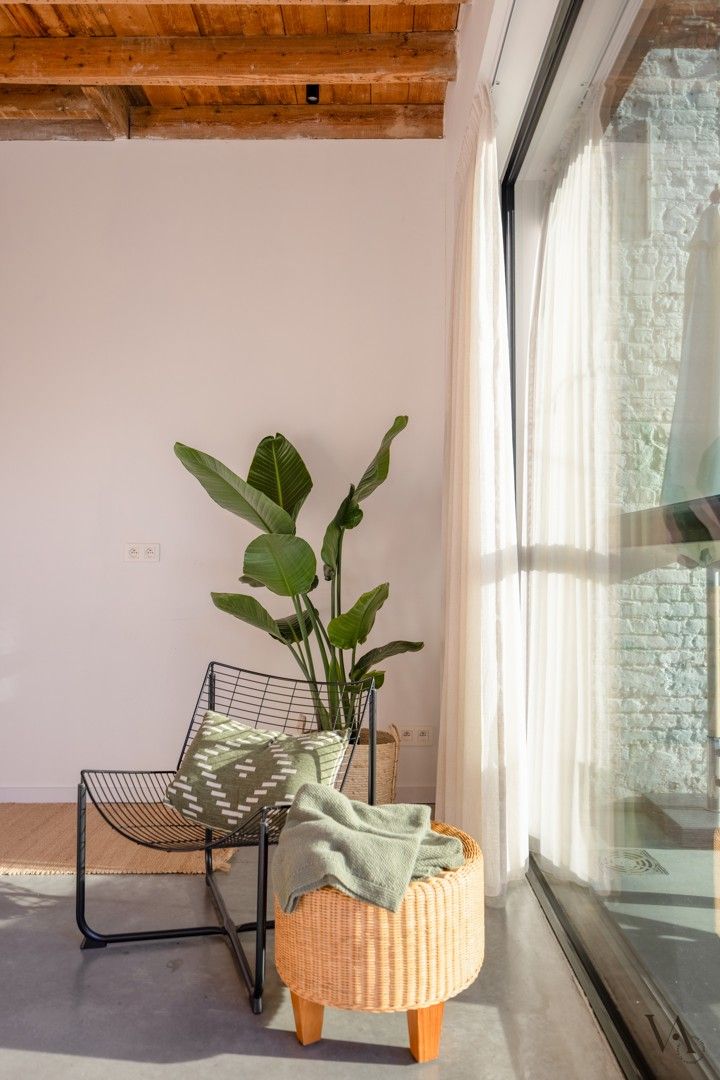 Prachtig gerenoveerde gezinswoning met grote tuin foto 5