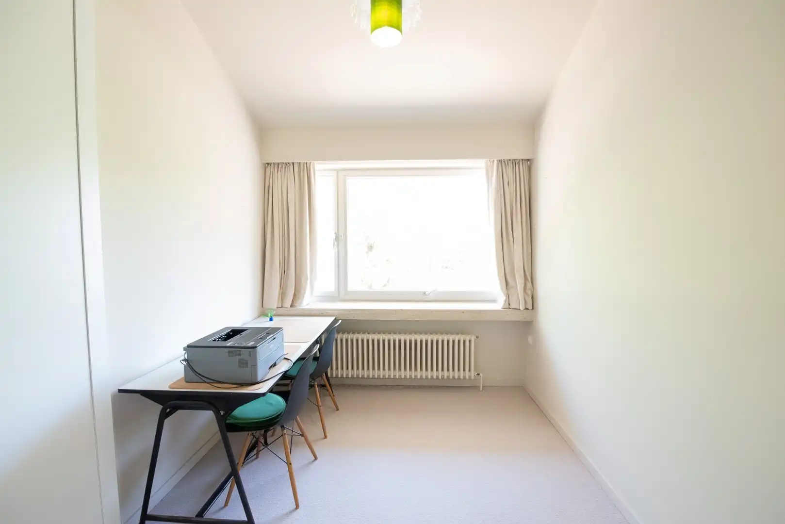 TE KOOP: Ruime architectenwoning in residentiële wijk 'De Piste'. Rustig, groen en zeer bereikbaar perceel van 1800m²! foto 13