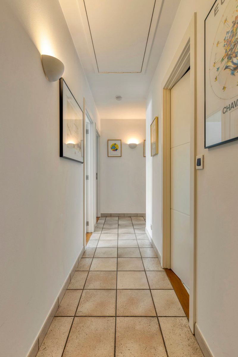 Villa met 4 slaapkamers, zwembad en garage foto 21