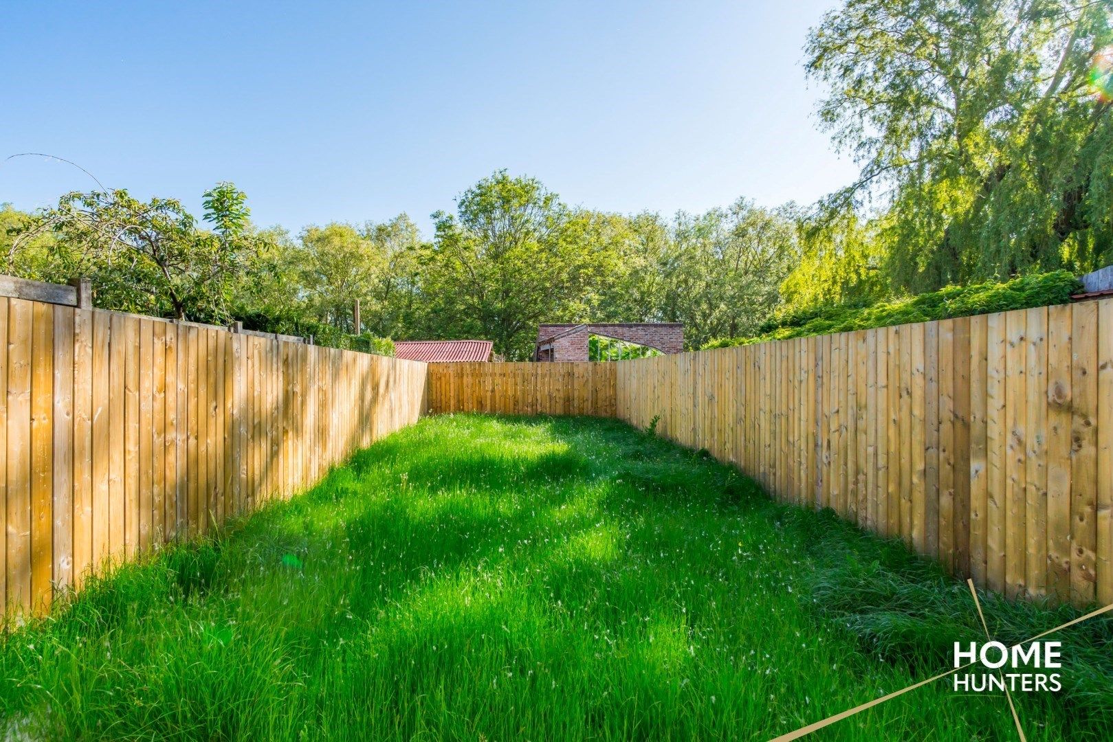 Prachtig gerenoveerde woning met 4 slaapkamers en zonnige tuin foto 17