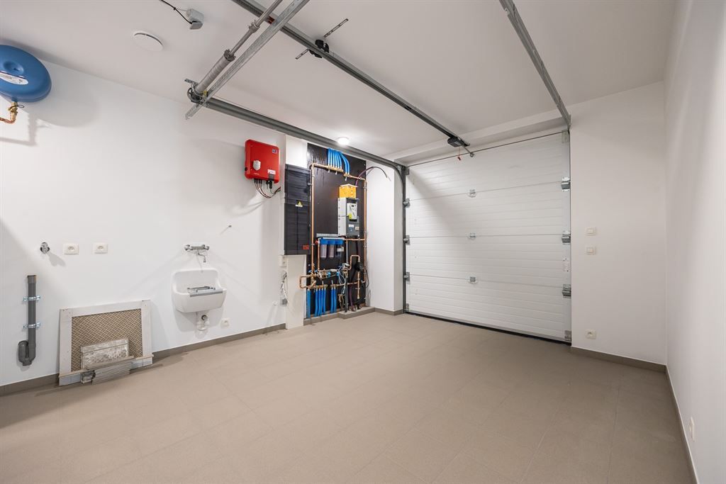 Nieuwbouwwoning op een zeer rustige locatie! foto 13