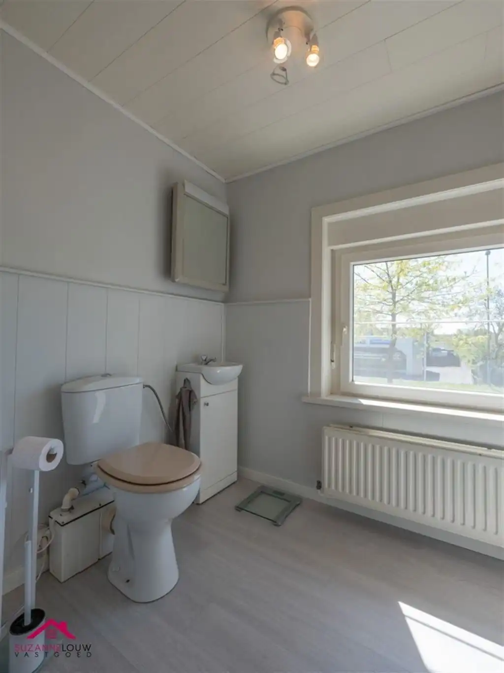 Instapklare, verzorgde half-vrijstaande gezinswoning foto 36
