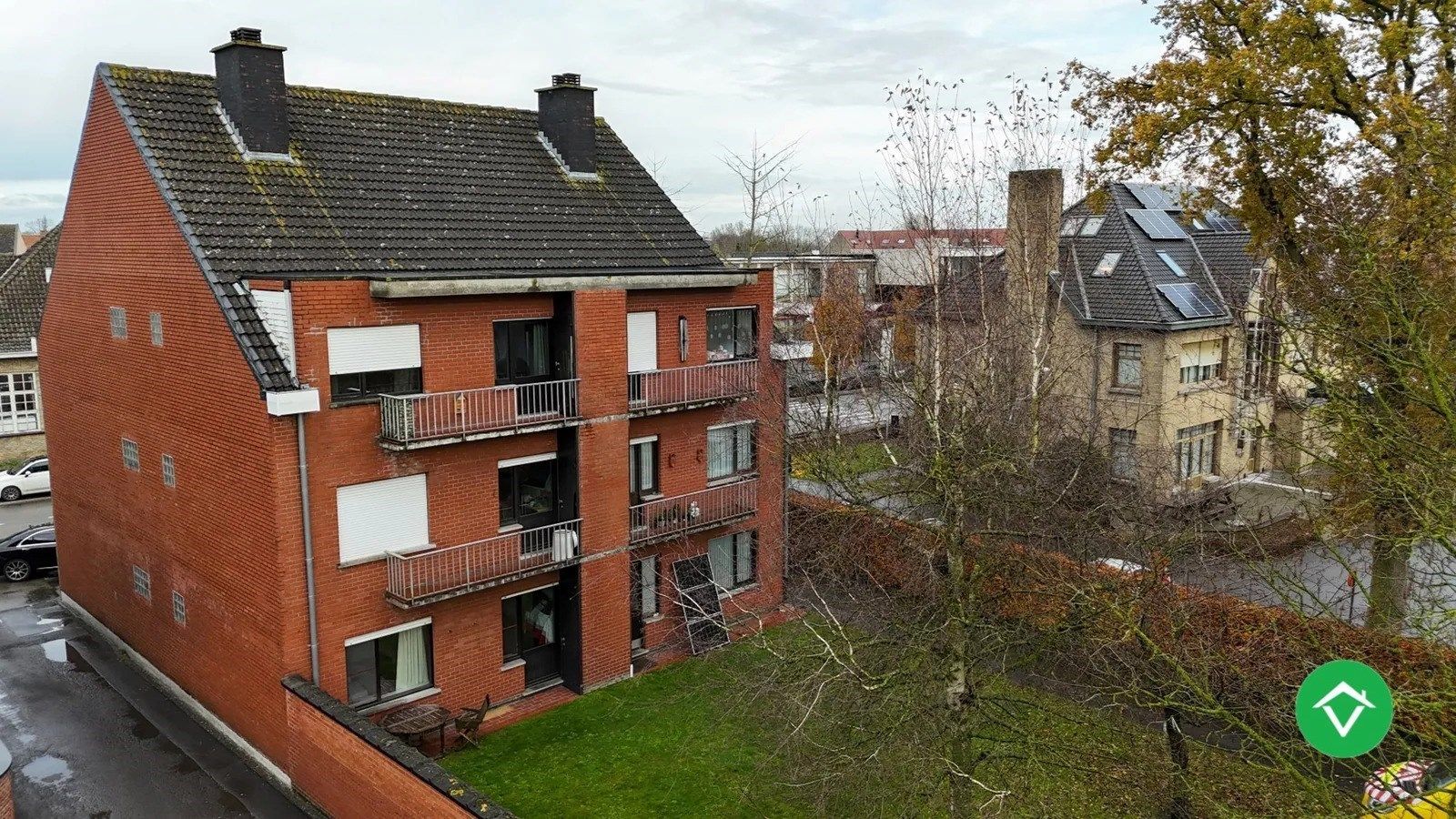 Appartement met 2 slaapkamers en garage in centrum Koekelare  foto 25