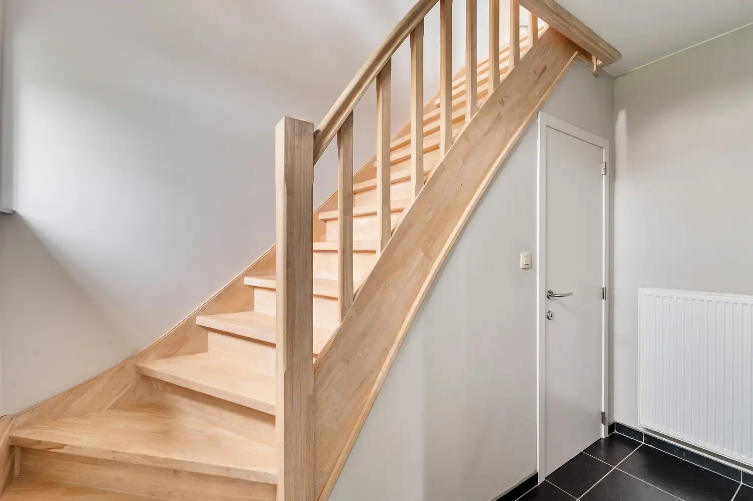 Ruime recente halfopen bebouwing met EPC-A foto 3