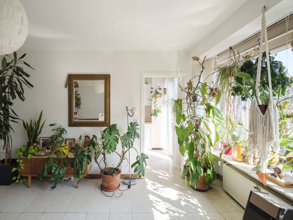 Lichtrijk en ruim 2 slpk appartement op fietsafstand van Gent centrum en wandelafstand van het natuurpark Bourgoyen-Ossemeersen. Een echte opportuniteit door zijn ligging, prijs en potentieel! foto 7