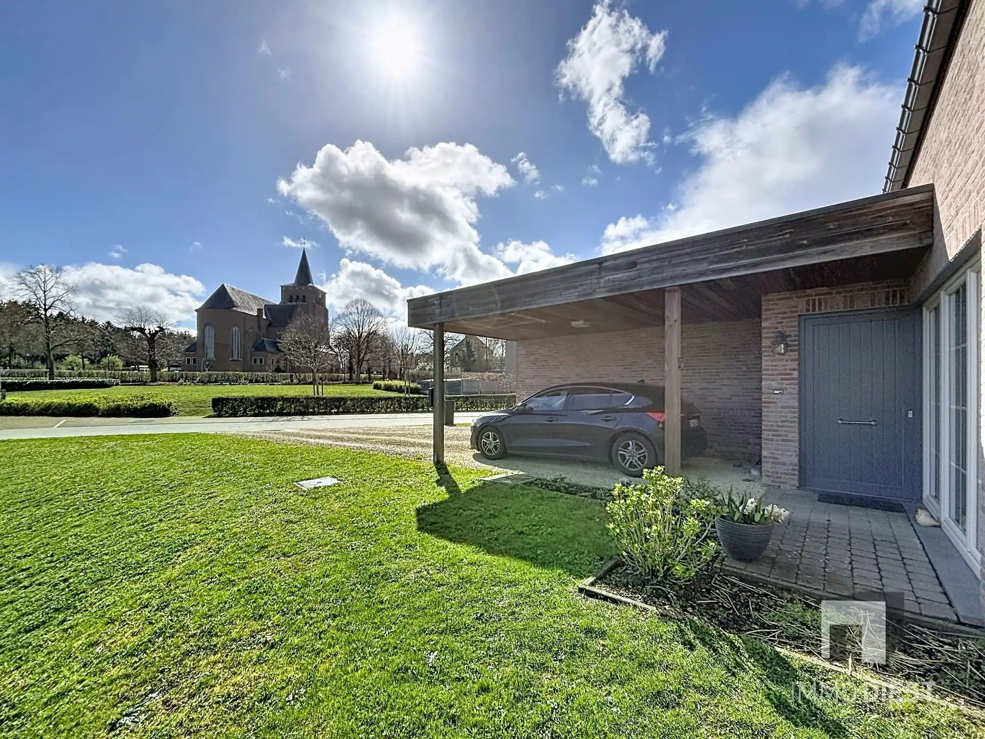 Energiezuinige en instapklare woning op toplocatie foto 2