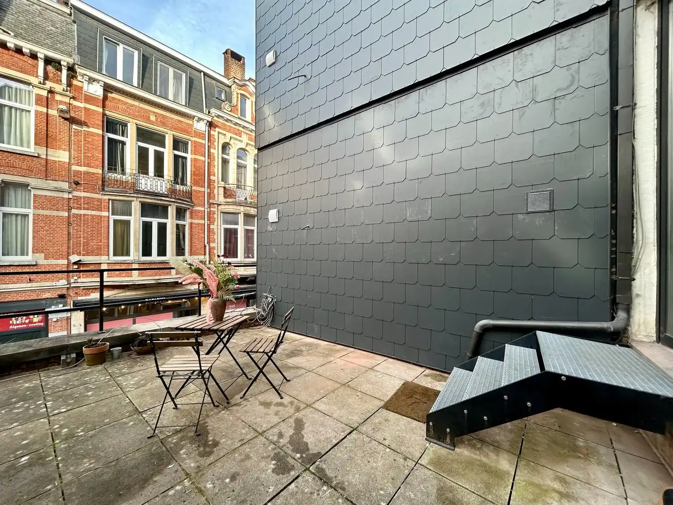 Uniek handelspand met instapklaar appartement en dakterras in hartje Leuven foto 8