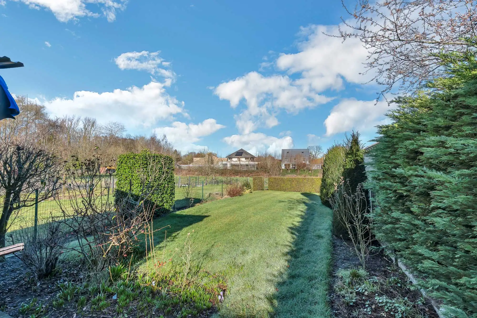 Woning met potentieel en commerciële ruimte foto 17