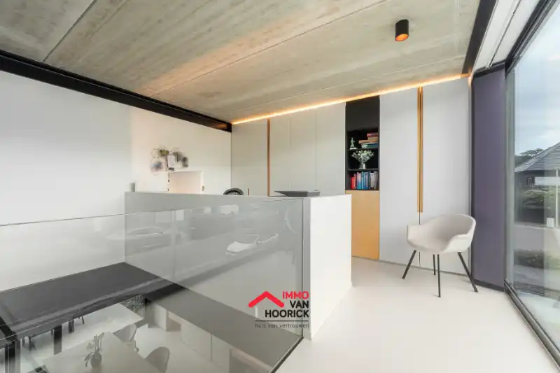 Prachtige ruime instapklare woning ! foto 8