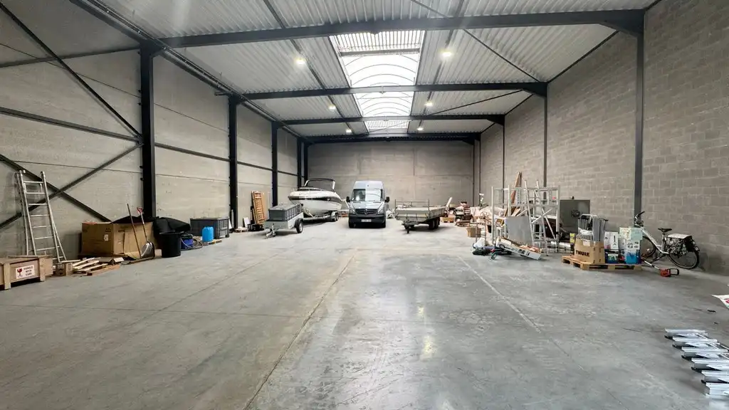 Opslagruimte te huur vlakbij E34 te Turnhout foto 3