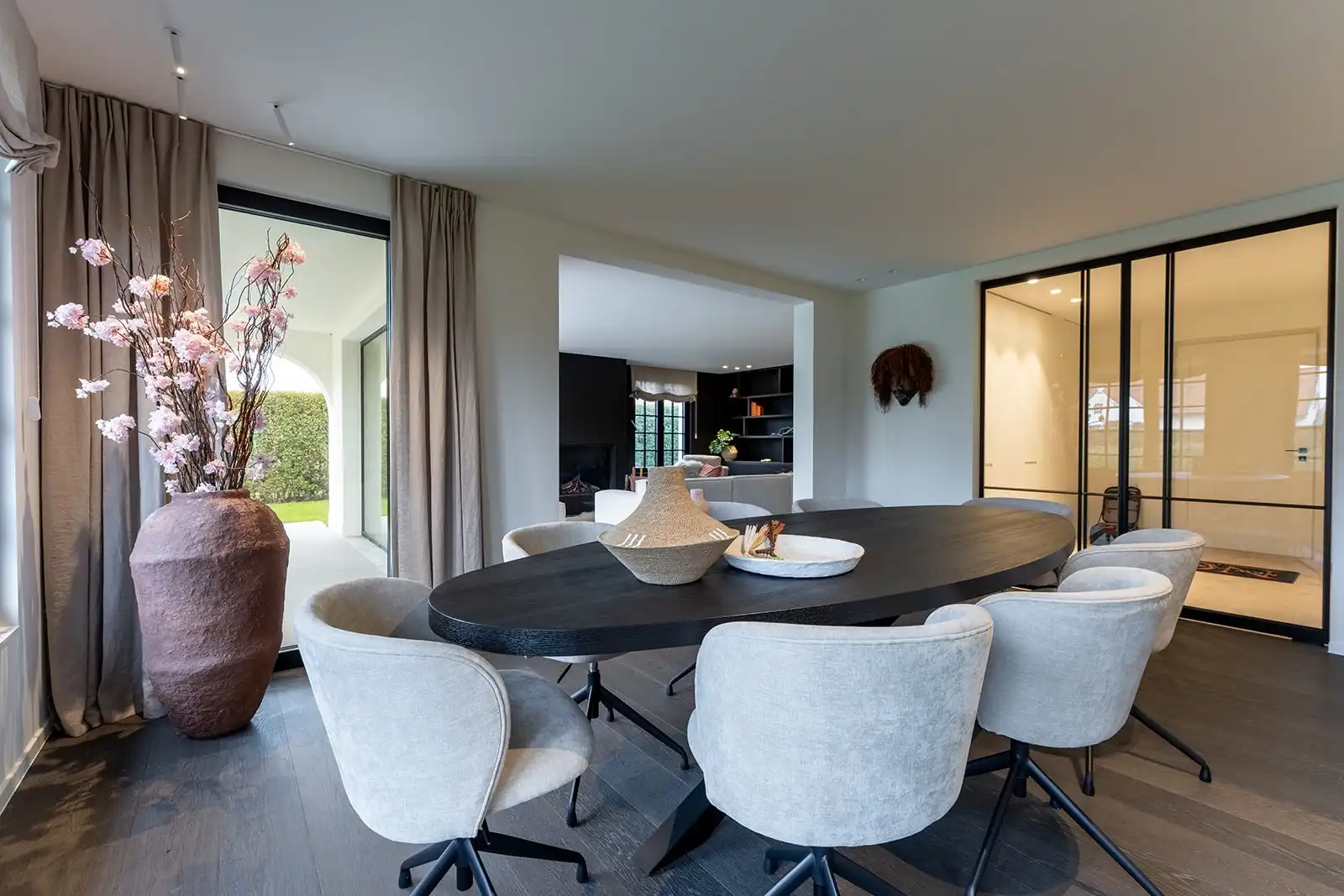 Exclusieve alleenstaande villa met 6 slaapkamers en zwembad aan de rand van Het Zoute. foto 7