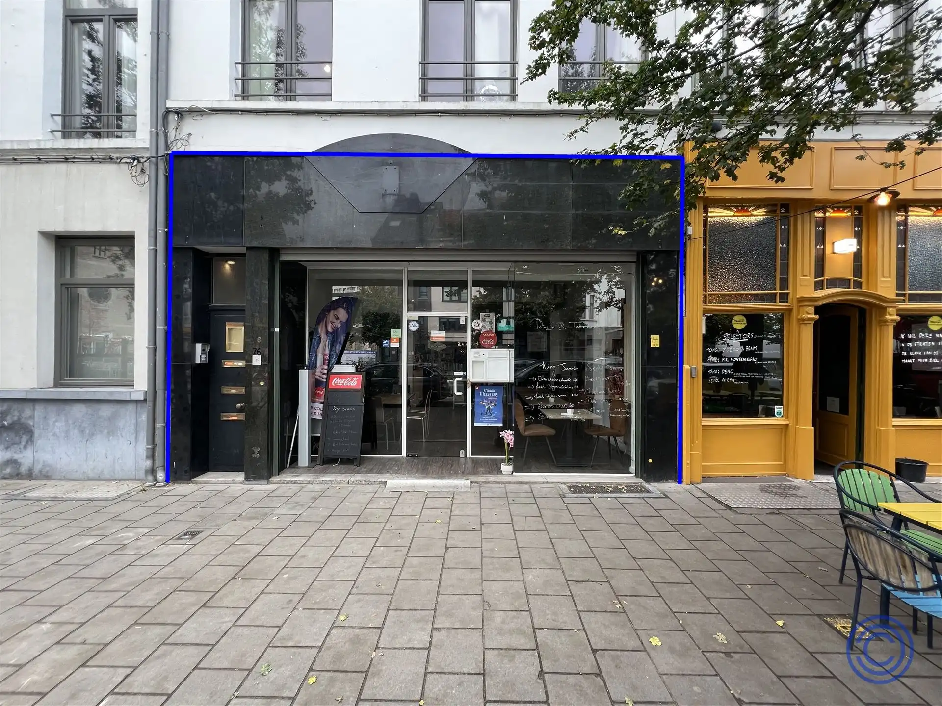 Goed verhuurd handelspand ca. 75m² op commerciële ligging! foto {{pictureIndex}}