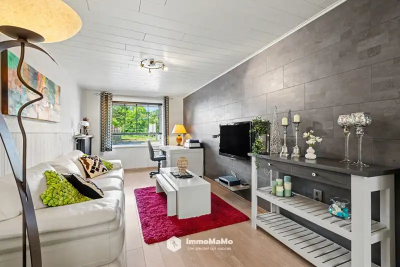 RUIME GERENOVEERDE WONING MET 3 SLPK TE KOOP IN WACHTEBEKE foto 12
